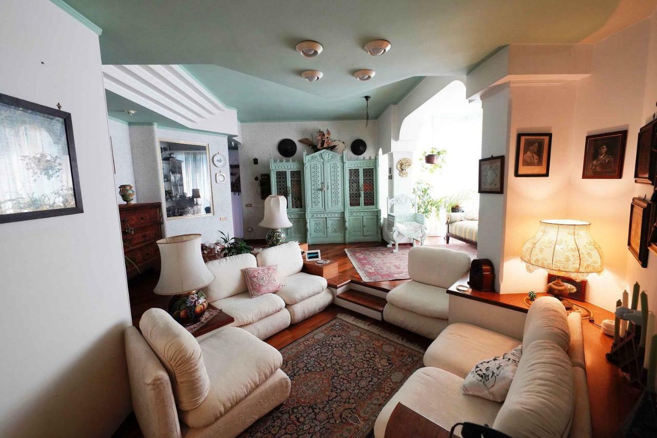 Casa Argentino Acomodação com café da manhã Nápoles Exterior foto